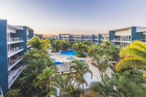 Azzura Greens Resort, Surfers Paradise
